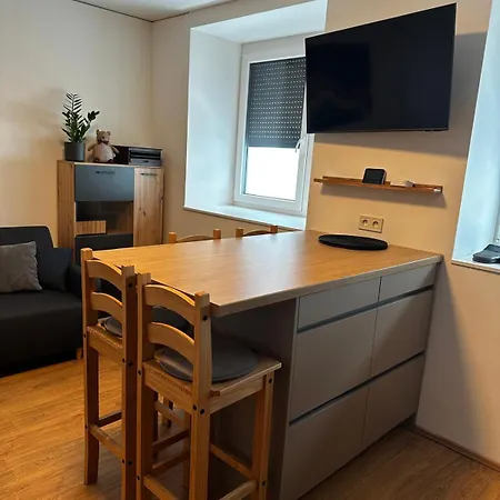 2 - Pstruzi * Merklín