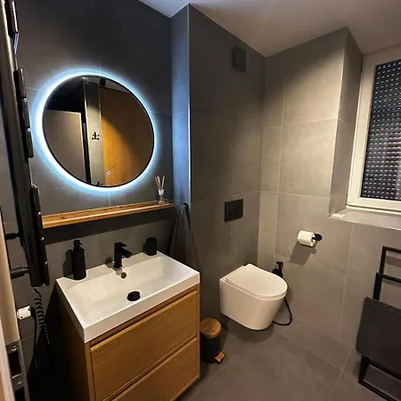 Apartman 2 - Pstruzi