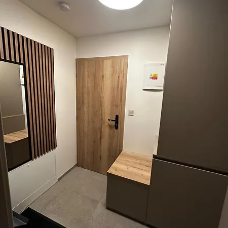 2 - Pstruzi Apartman